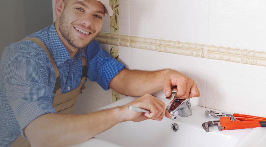 Professional clogged drains services in Carville, LA